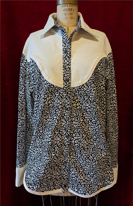 Western blouse withe X leopard (size S)